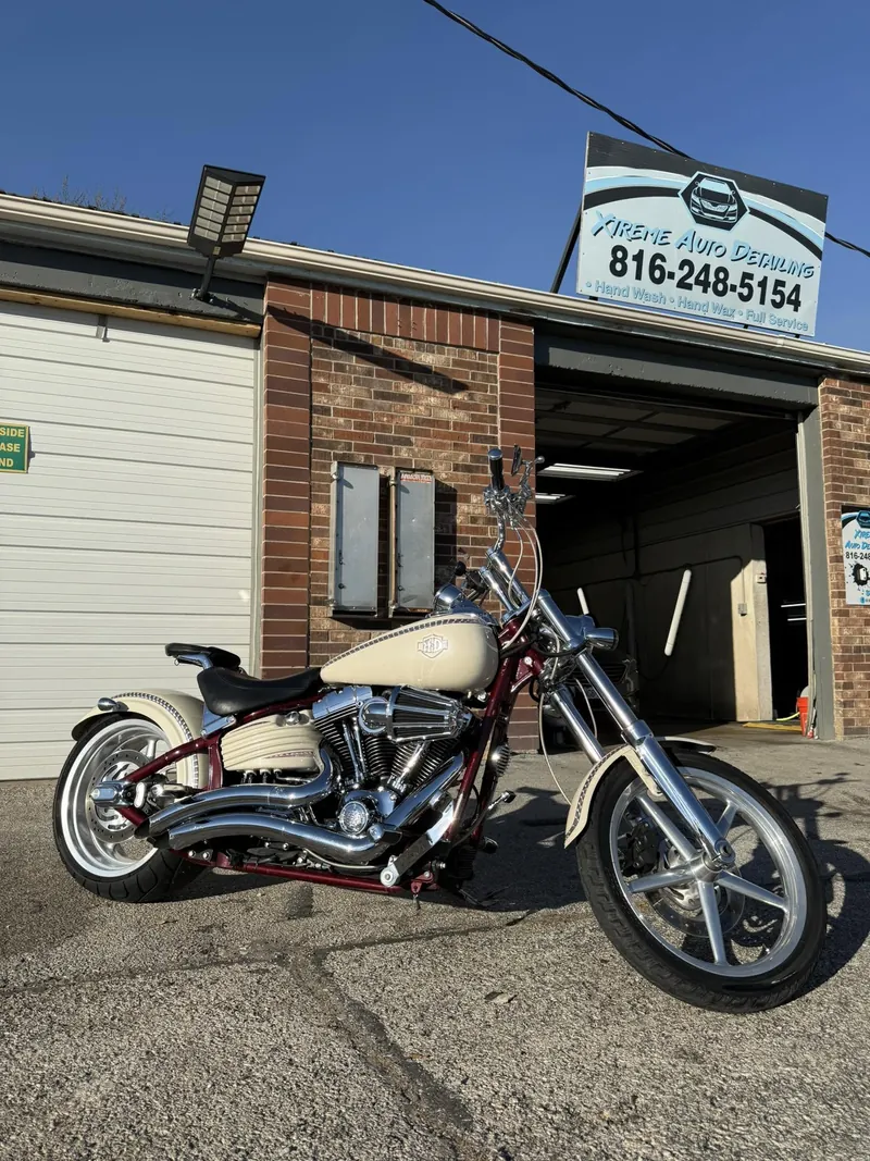 Cream motorcycle - exterior after detailing