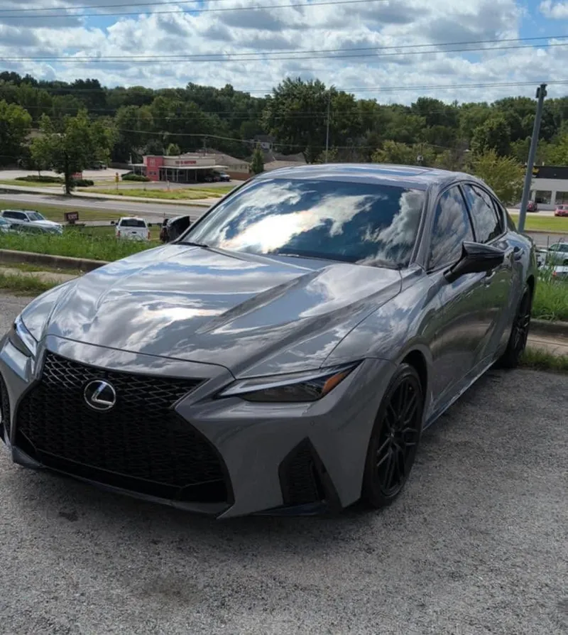 Gray sedan - exterior after detailing