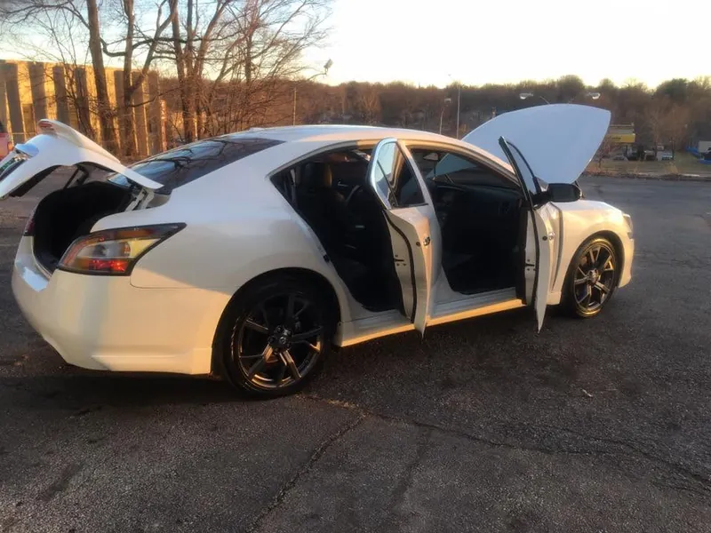 White sedan - exterior after detailing