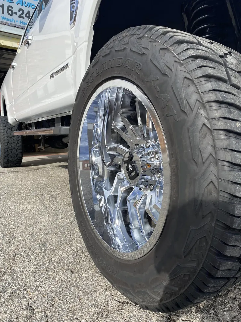 White pickup truck - wheel detail