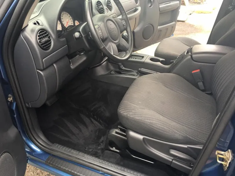 Gray SUV - interior detail